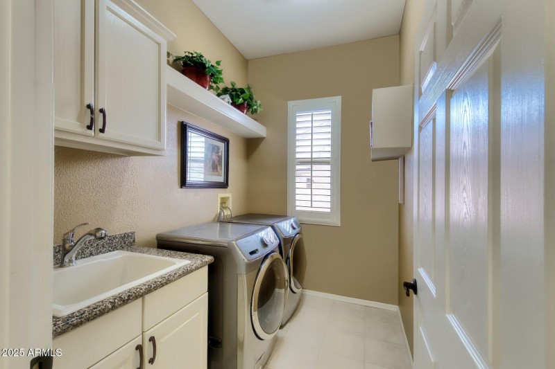 082008-2680 Knollridge Drive