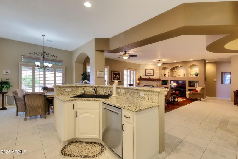 082028-2680 Knollridge Drive