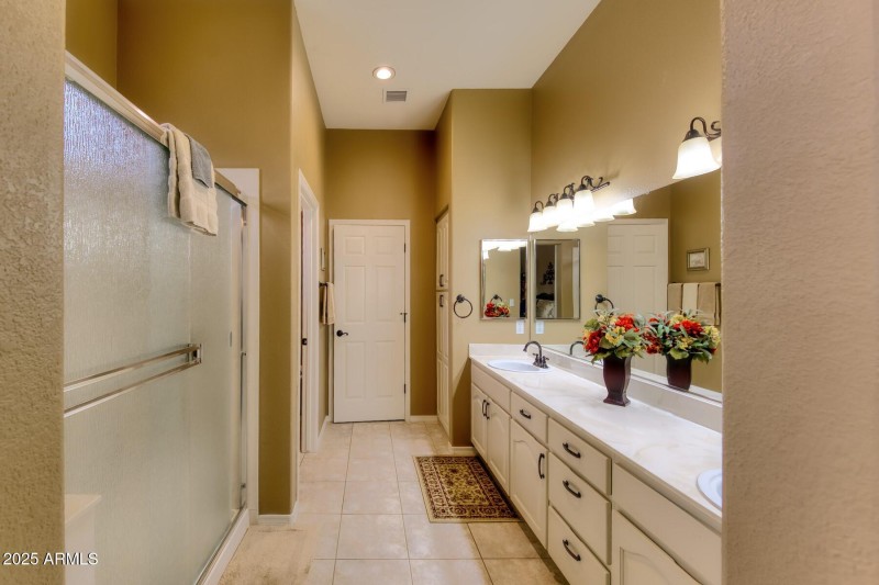 082318-2680 Knollridge Drive