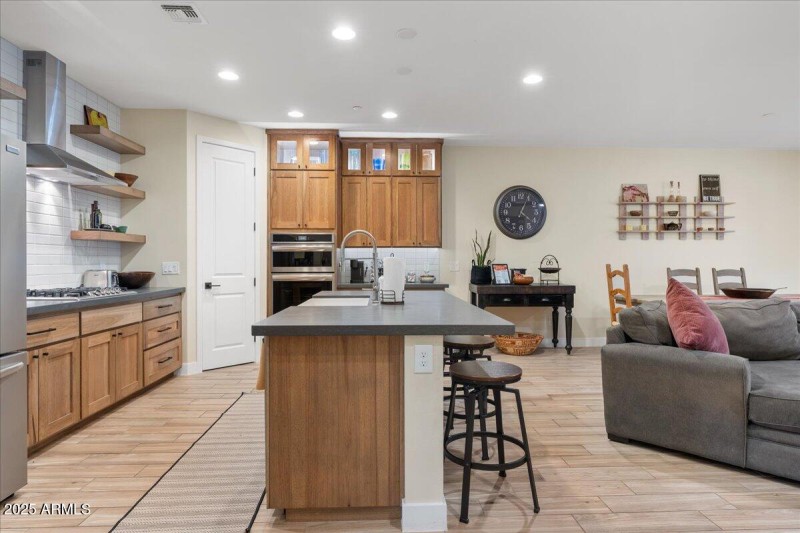 11-Kitchen