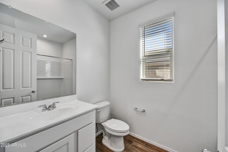 03-Bathroom