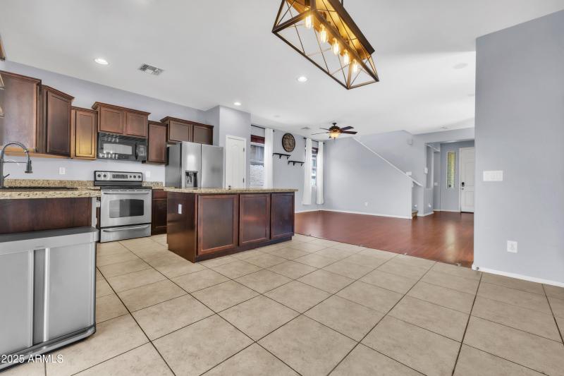 TK-11766N154thLn_2025-16