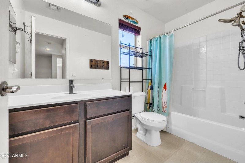 TK-11766N154thLn_2025-38