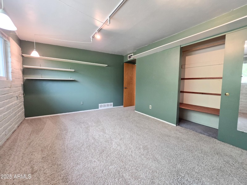 Green Bedroom Empty