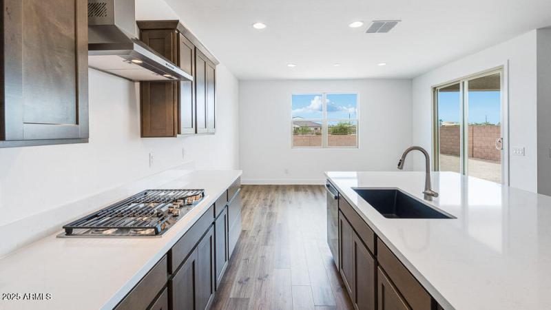 hj-az-phoenix-combs-ranch-discovery-sien