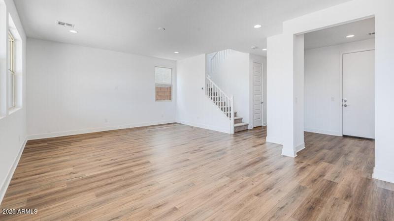 hj-az-phoenix-combs-ranch-discovery-sien