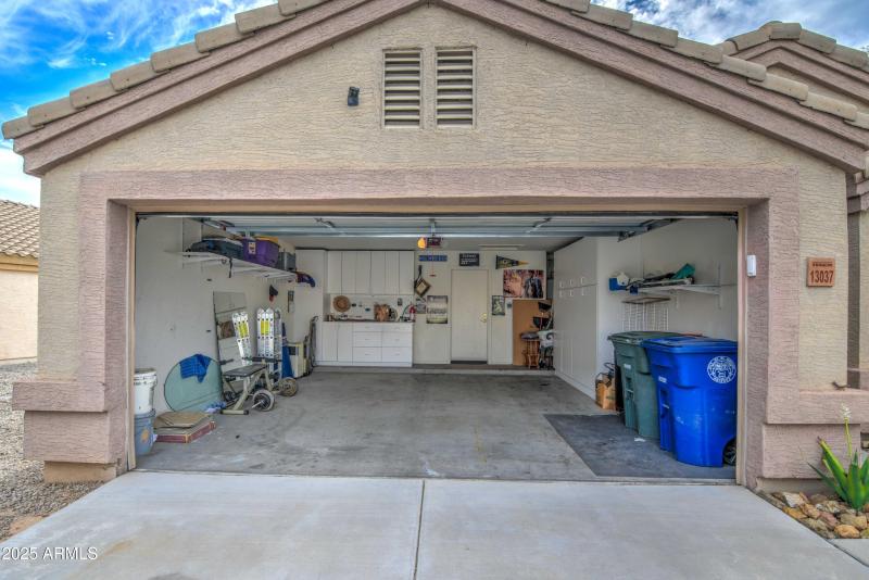 Garage 1