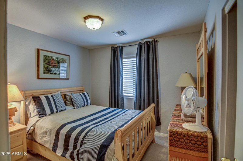 Bedroom 3-pic 1