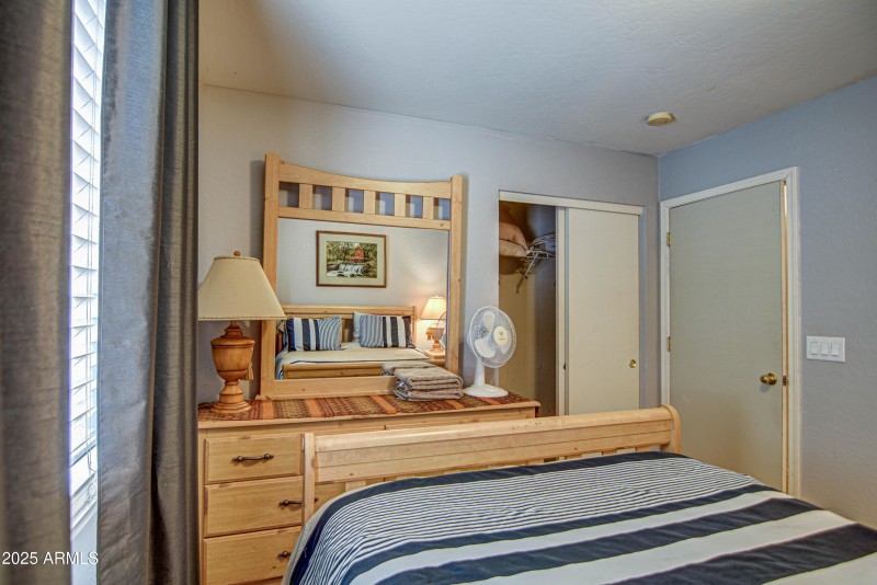 Bedroom 3-pic 2