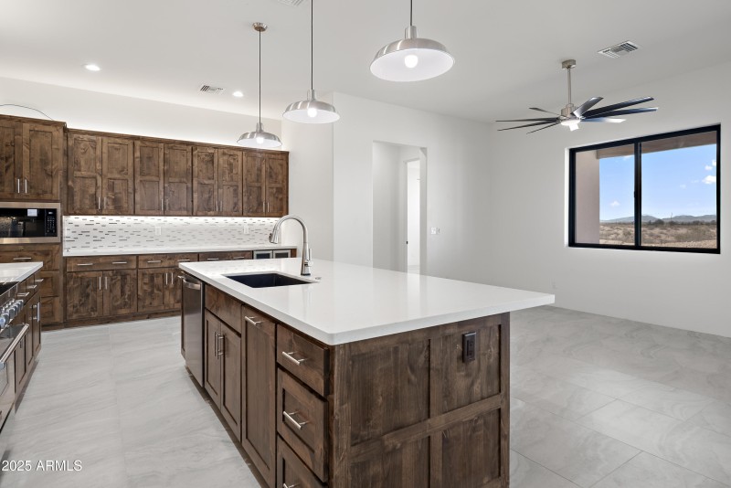 2430 Lupine Ln Wickenburg Az00029