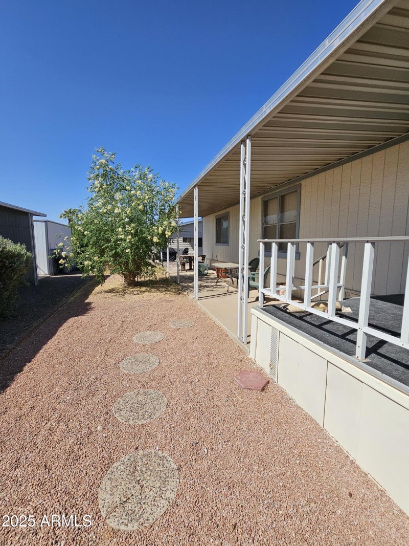 side yard