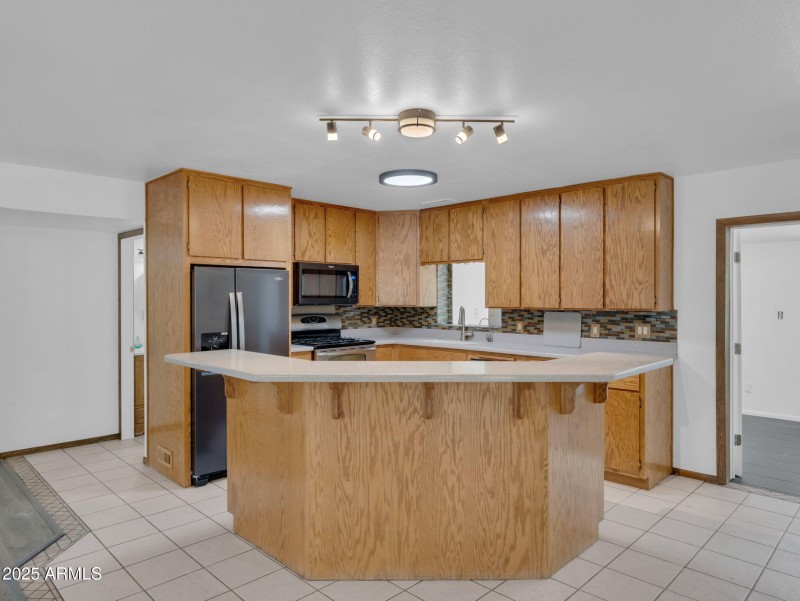 11-web-or-mls-TimberCreekImagery-11
