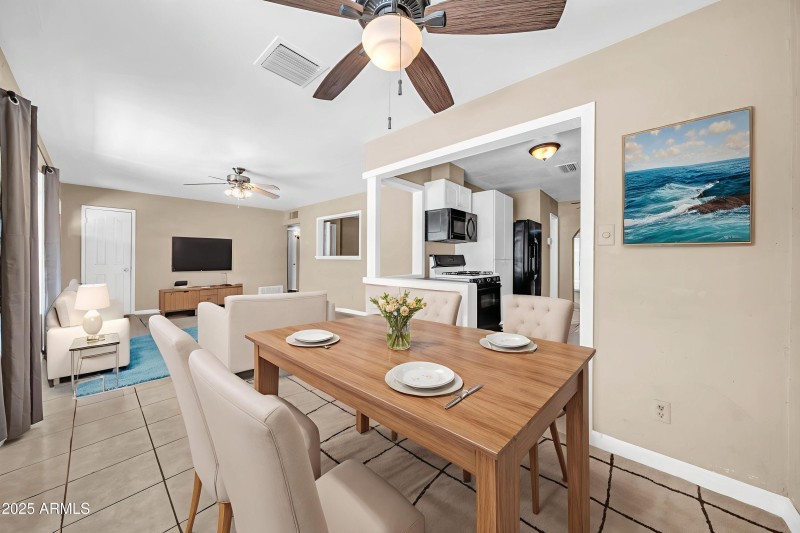 3221 W Sells Dr VS 1