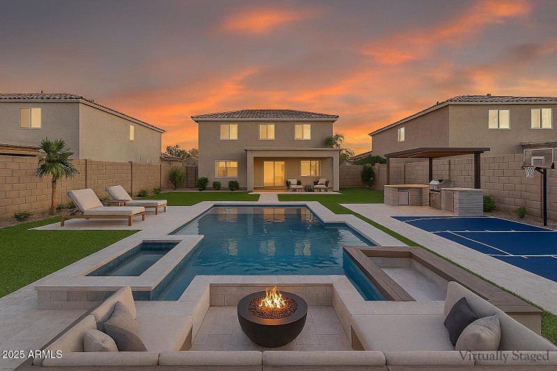 Backyard - VS