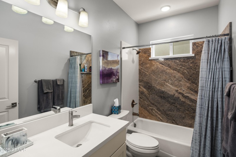 JL_509SLonghornDr-interiors-SideRooms-06