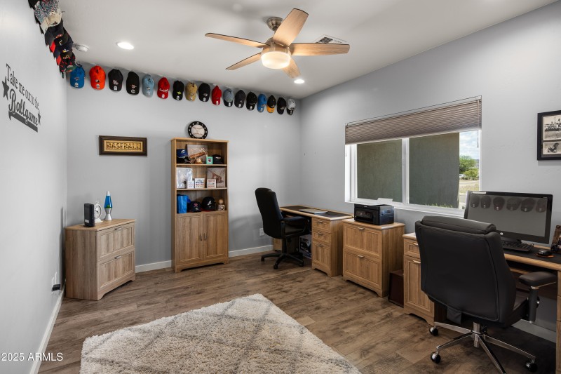 JL_509SLonghornDr-interiors-SideRooms-02