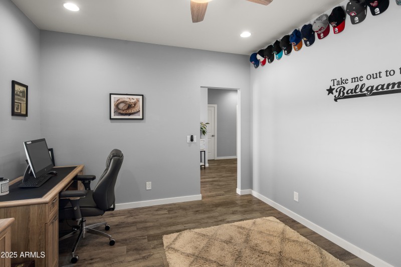 JL_509SLonghornDr-interiors-SideRooms-03