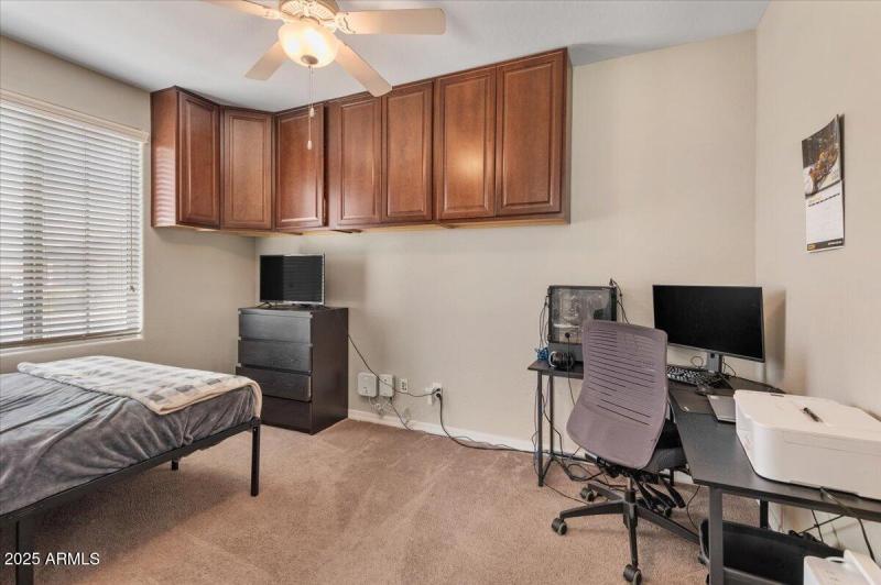 09-Office