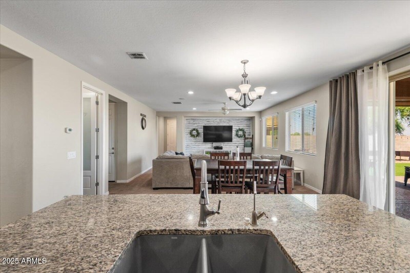 15-Kitchen