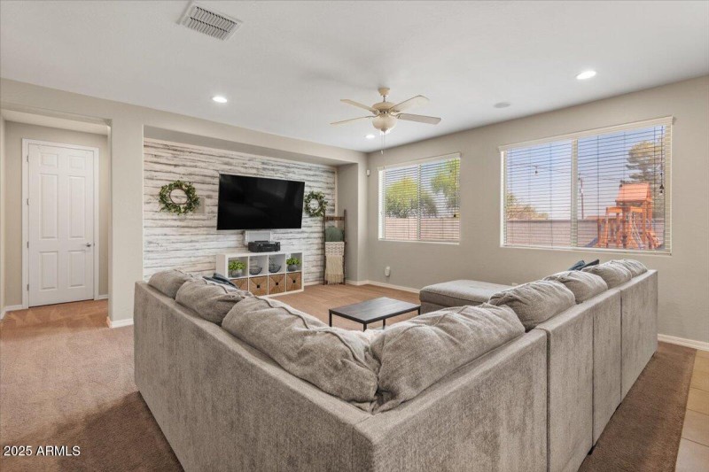 17-Living Room