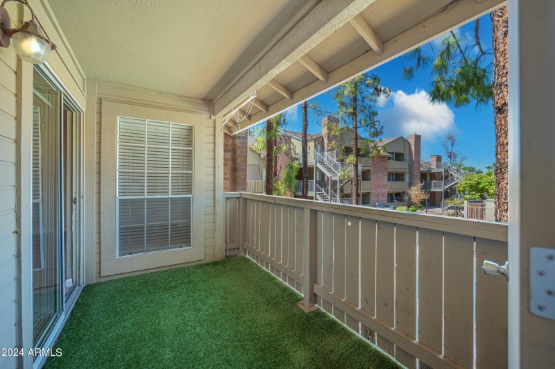 balcony_space