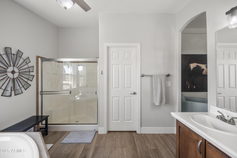 Master bath / Private Toilet Room