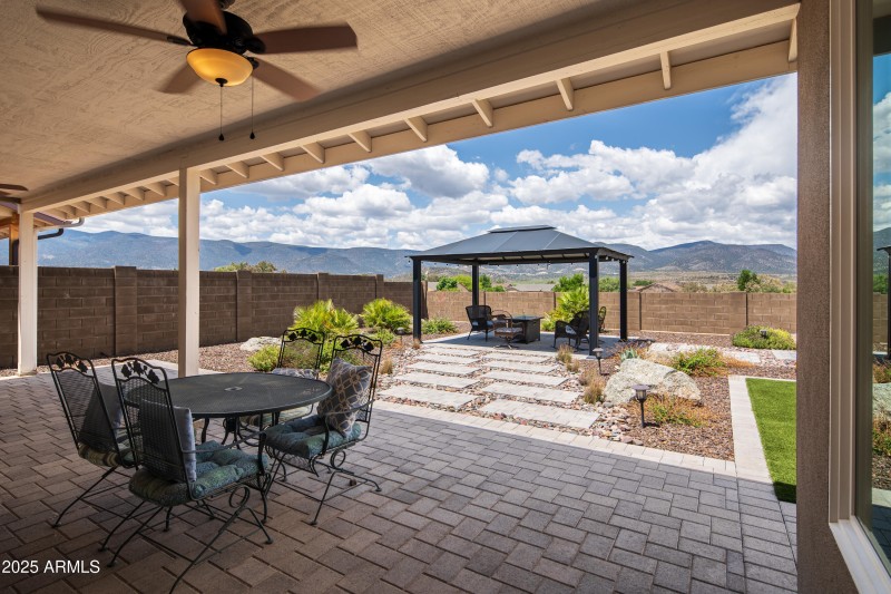 JL_509SLonghornDr-exteriors-03