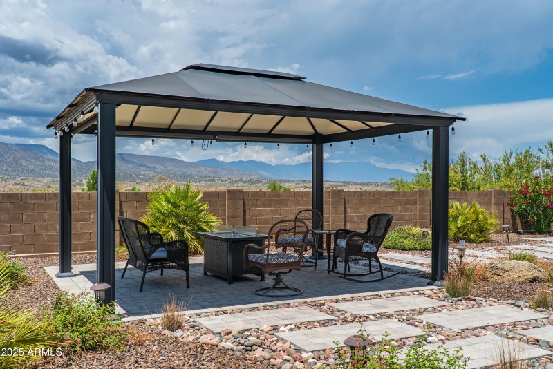 JL_509SLonghornDr-exteriors-05