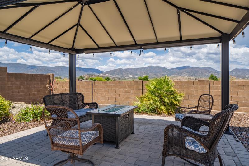 JL_509SLonghornDr-exteriors-06