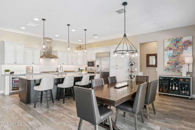 14-web-or-mls-17608-e-desert-vista-trail