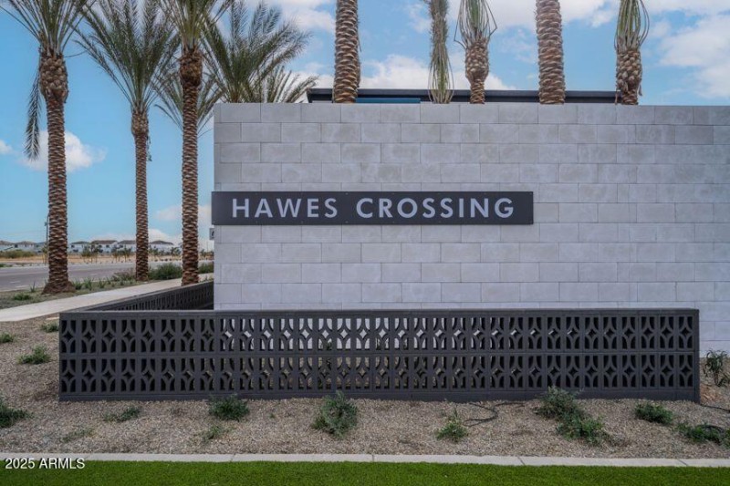 Hawes CrossingMonument Sign 1 (3)