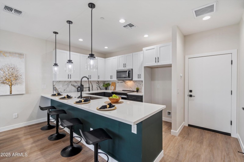 04-Kitchen