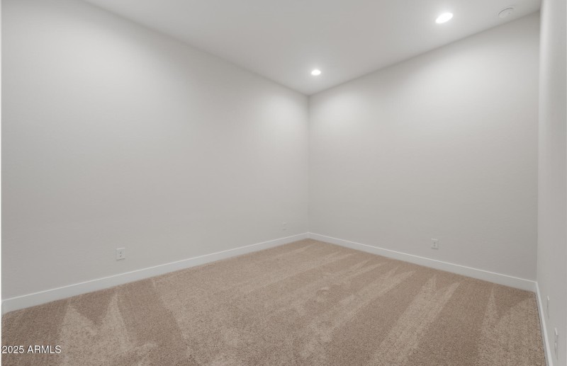 Flex Room