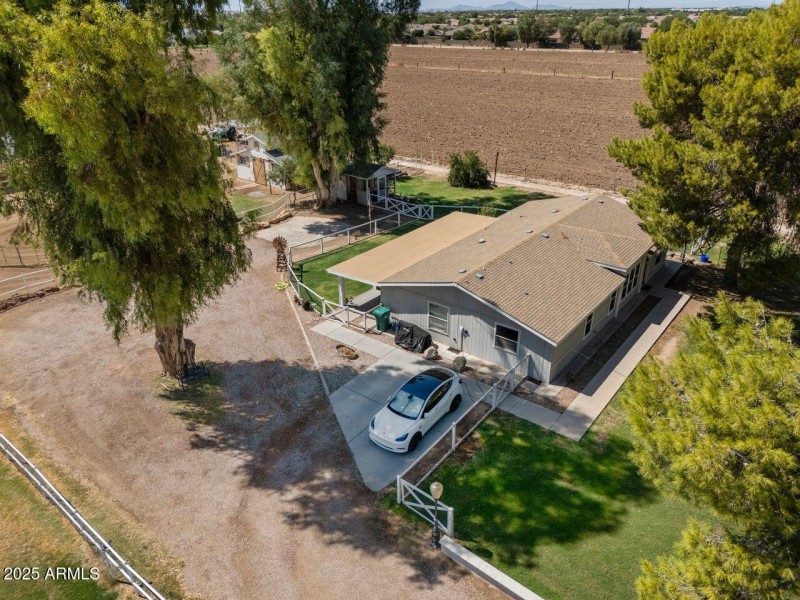 Driveway/parking drone
