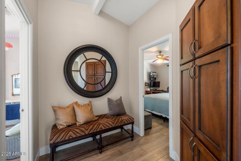 Hallway / Bedroom 2&3