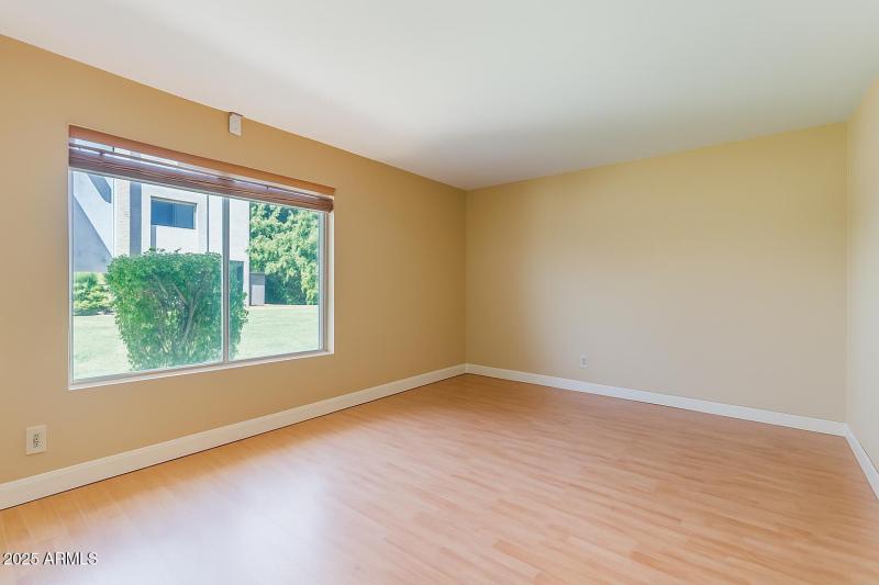 Light & Bright Living Room