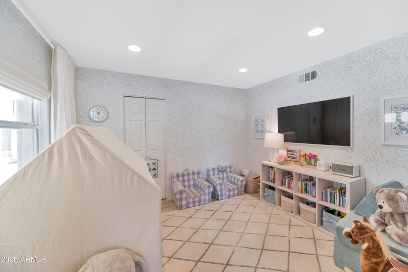 4601 E Solano Dr-print-026-016-TOD3036-4