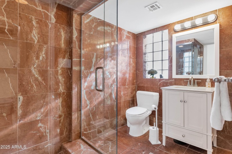 4601 E Solano Dr-print-027-031-TOD3037-4