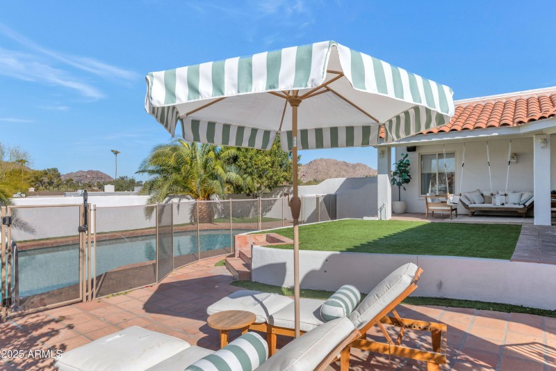 4601 E Solano Dr-print-032-034-TOD3102-4
