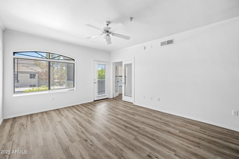 4-15095NTPP2003-ocupix