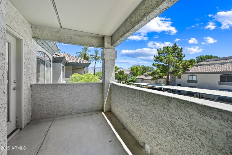 8-15095NTPP2003-ocupix