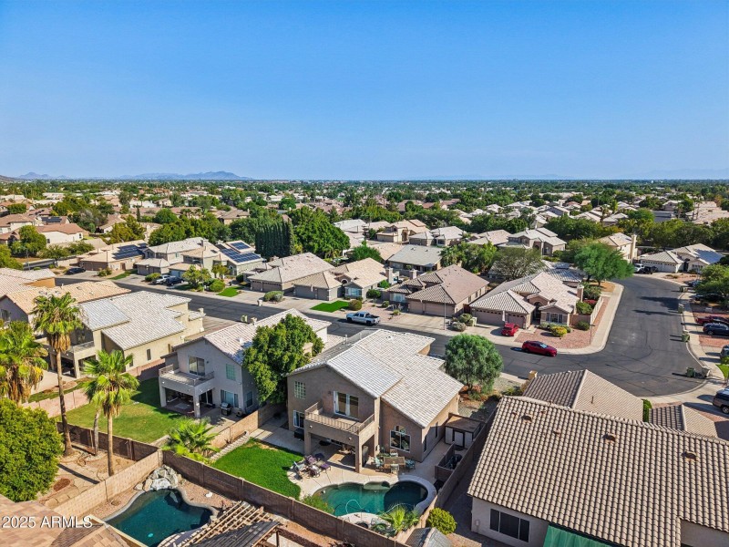 47-web-or-mls-W Via Montoya Dr-S1408-045