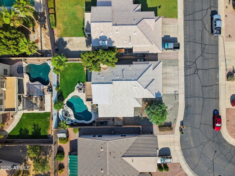 44-web-or-mls-W Via Montoya Dr-S1408-042