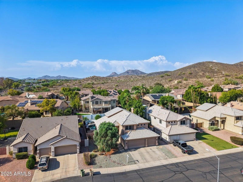 39-web-or-mls-W Via Montoya Dr-S1408-037