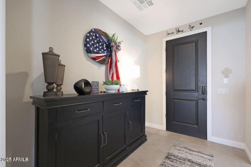 5 - Entryway