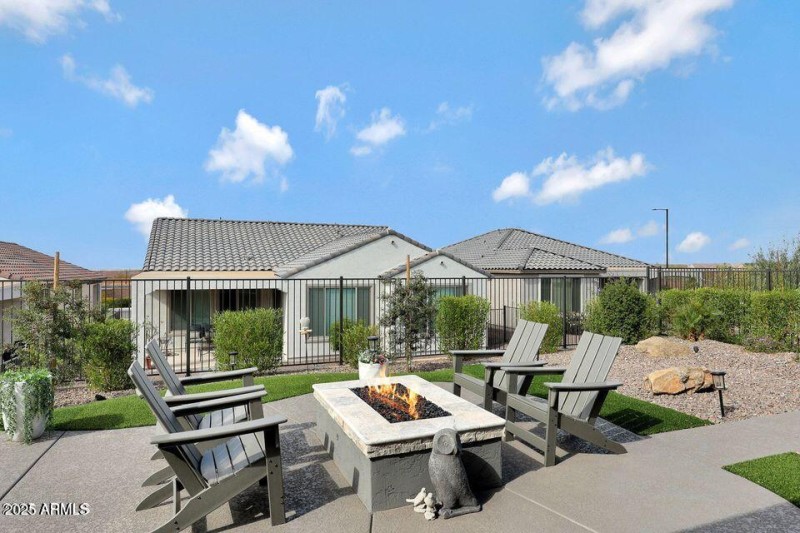 28 - Patio Under The Stars
