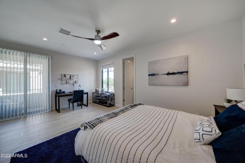 6500 E Camelback Rd, 1006-25