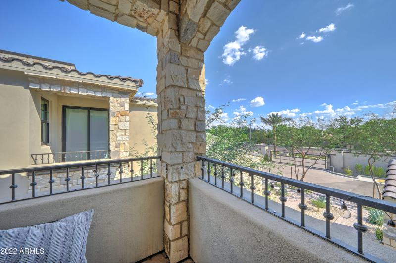 6500 E Camelback Rd, 1006-28