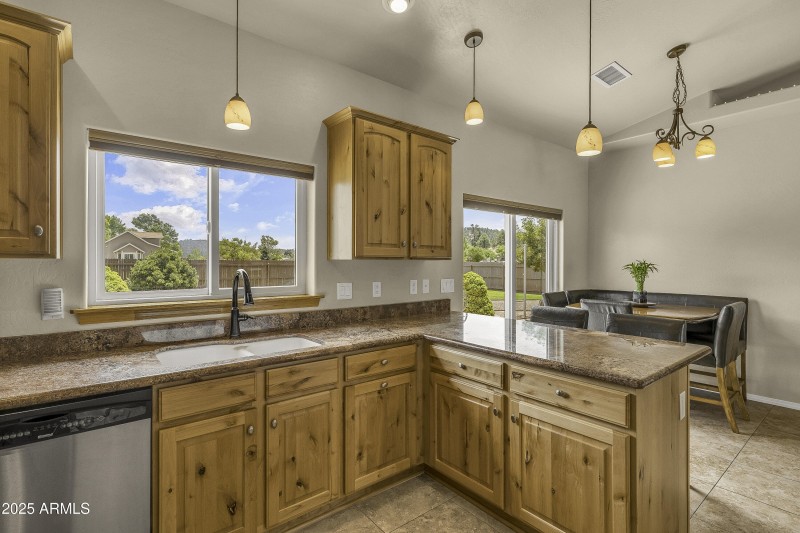Stardust Kitchen V