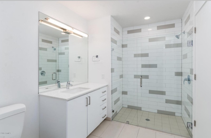 VANITY AND WALK-IN SHOWER